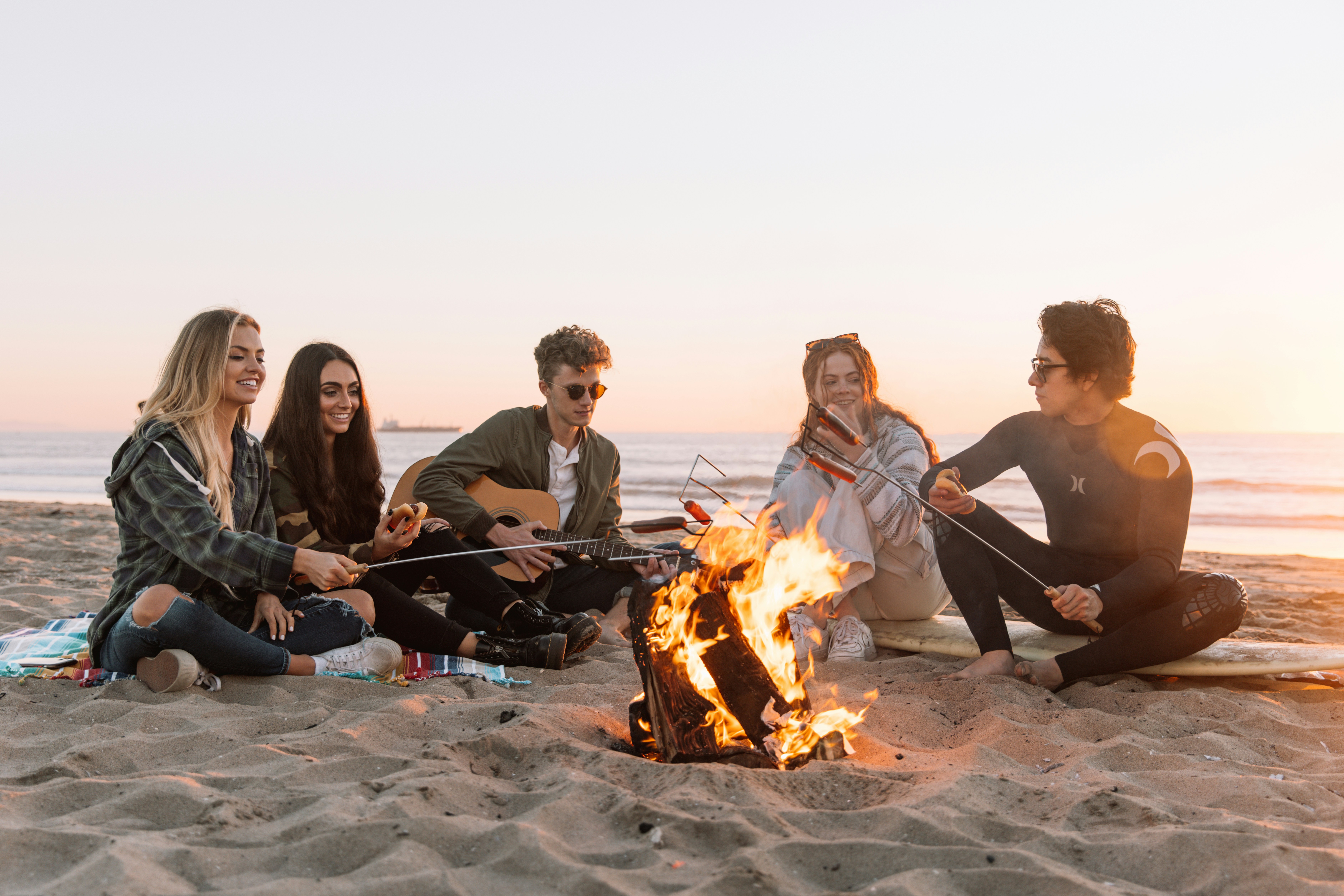 People connecting in a relaxed outdoor setting